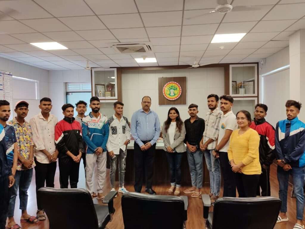 Ma tujhe salam alirajpur group