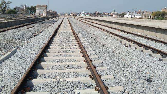 रेल नेटवर्क आदिवासी अंचल मुख्य रूट से जुड़ जाएगा: अलीराजपुर-खंडवा तक 250 किमी की नई रेल लाइन बिछेगी