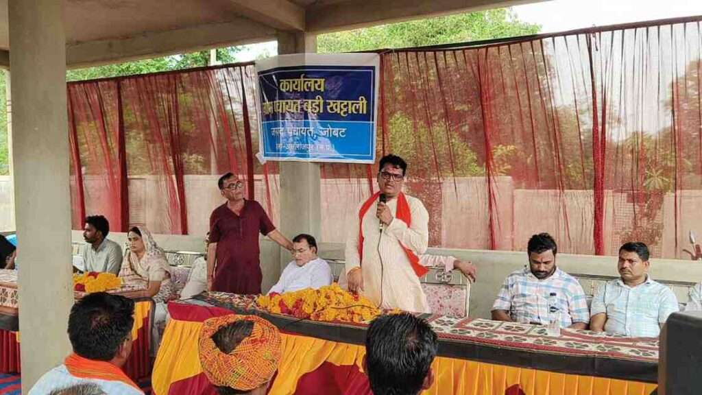 बड़ी खट्टाली मंत्री चौहान व विधायक सेना पटेल ने किया सामुदायिक भवन व मुक्तिधाम रिटर्निंग वॉल का भूमिपूजन