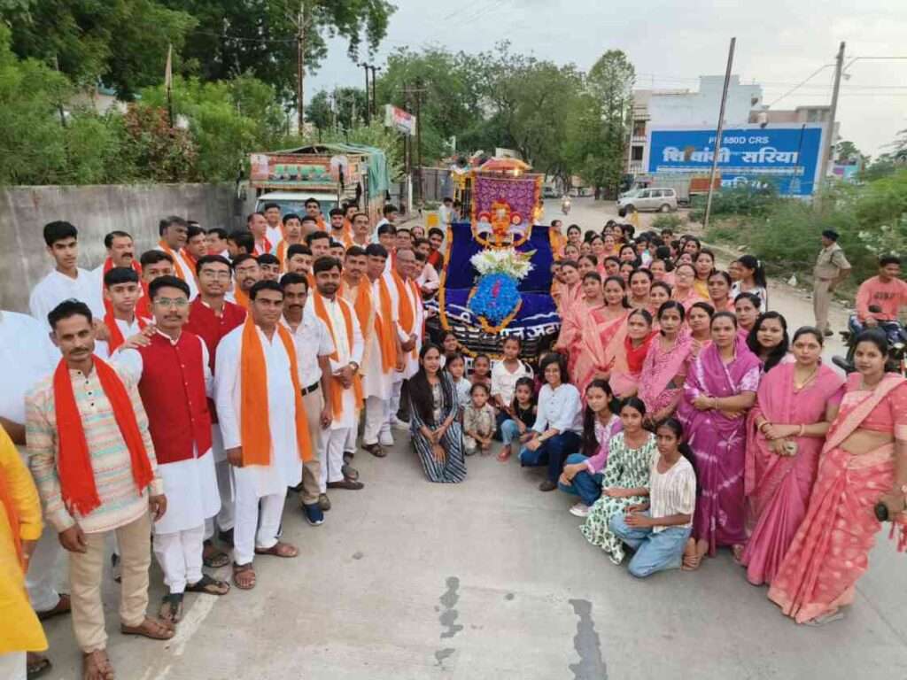 महेश नवमी महोत्सव पर माहेश्वरी समाज ने निकाली भव्य प्रभात फेरी और चल समारोह, विविध कार्यक्रमों से गूंजा चारभुजा धाम