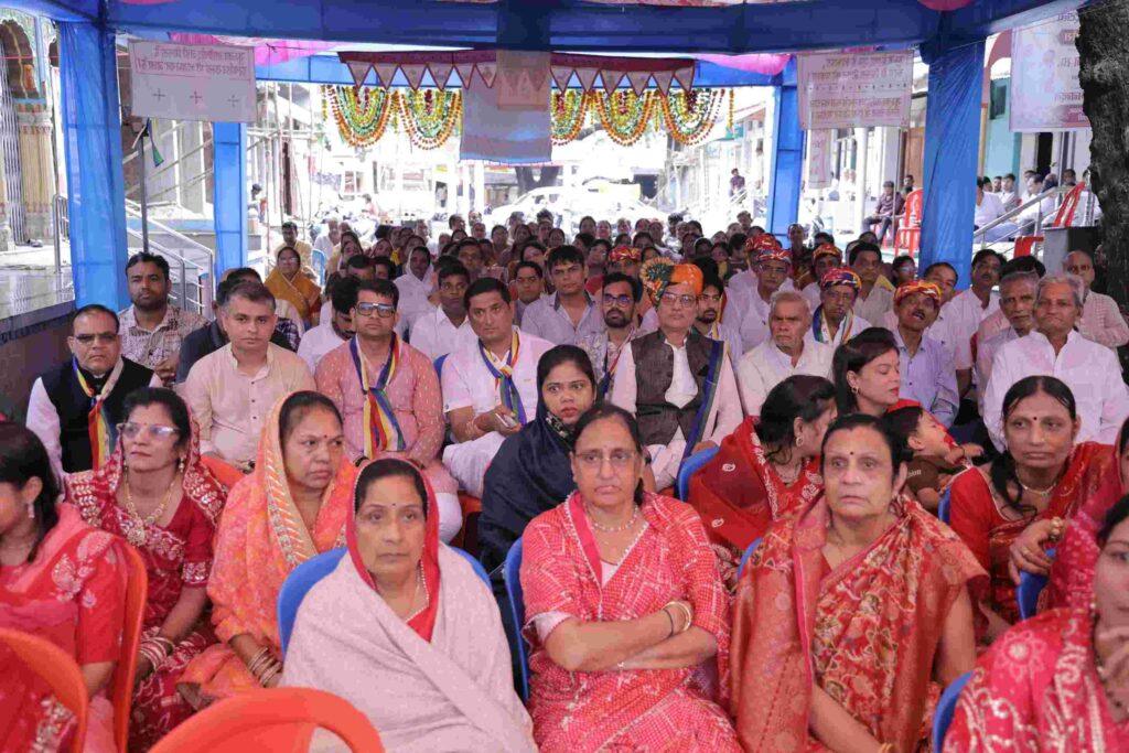 शोभायात्रा के साथ बड़ी खट्टाली में हुआ साध्वी श्री श्रद्धानिधिजी का चातुर्मासिक मंगल प्रवेश