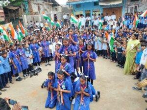 बड़ी खट्टाली में स्वतंत्रता दिवस धूमधाम से मनाया, मेधावी छात्र-छात्राओं का सम्मान