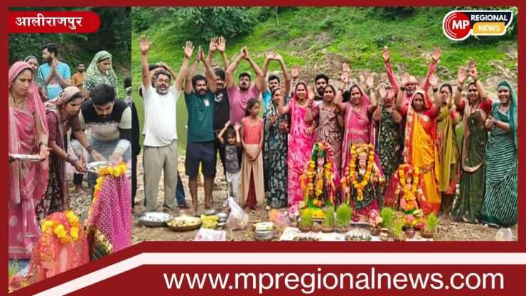 दशामाता के जयकारों से भक्तिमय हुआ खट्टाली; शोभायात्रा के बाद हथनी नदी में प्रतिमाओं का विसर्जन दशामाता के जयकारों से भक्तिमय हुआ खट्टाली; शोभायात्रा के बाद हथनी नदी में प्रतिमाओं का विसर्जन