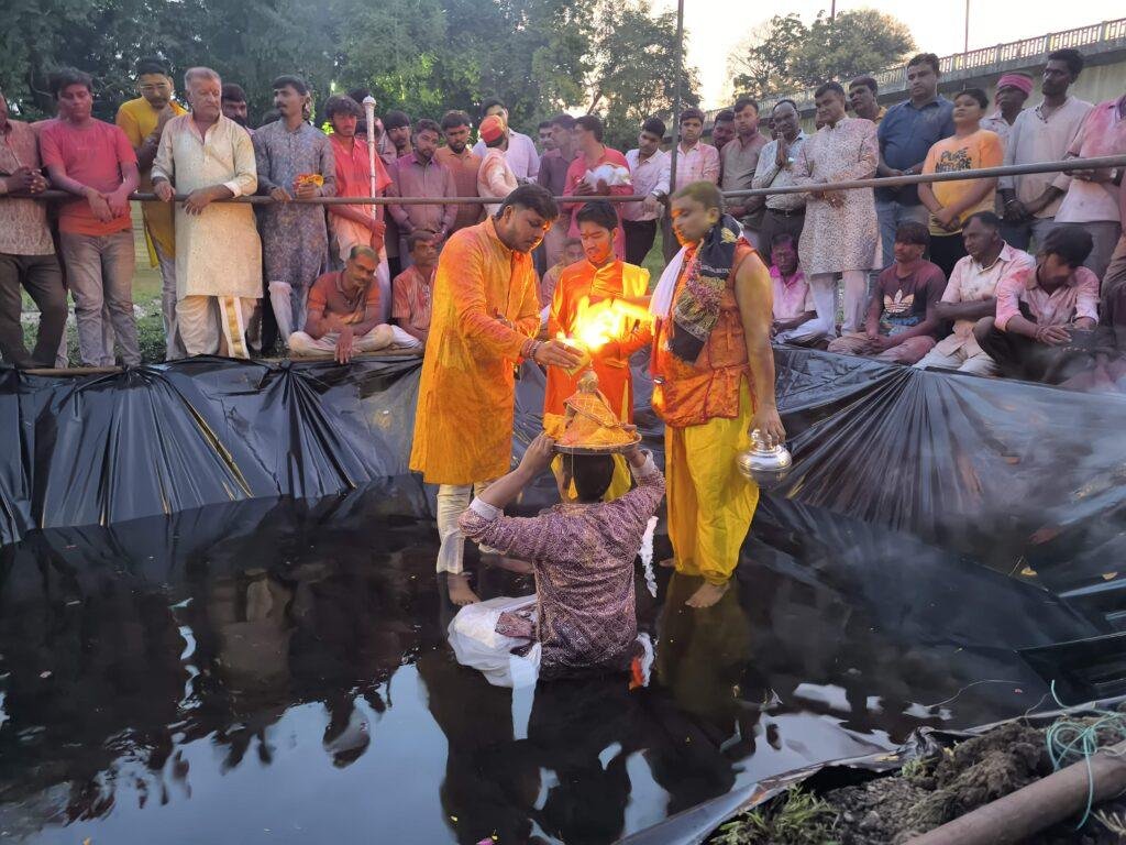 श्री चारभुजा नाथ के जयघोष से गूंजा बड़ी खट्टाली, भव्य चल समारोह में शामिल हुए श्रद्धालु