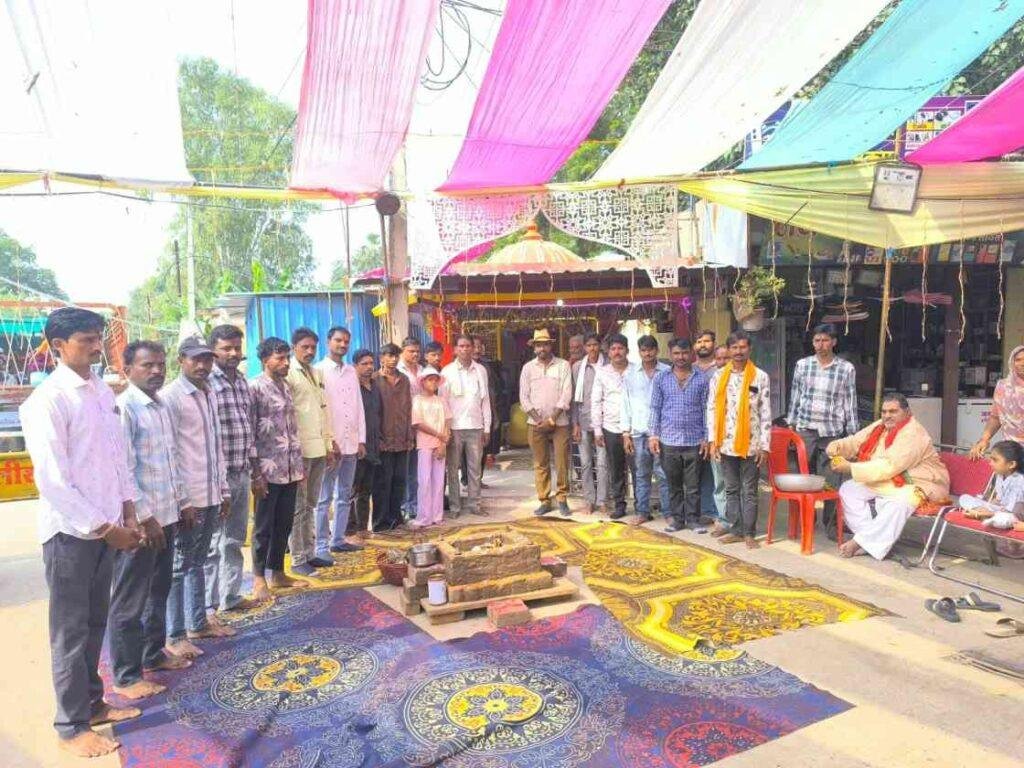 बड़ी खट्टाली से 50 श्रद्धालु पावागढ़ रवाना, मां महाकाली के दर्शन कर सुख-समृद्धि की करेंगे कामना